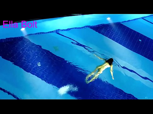 ❤️ I can't stop watching, young blonde caught swimming nude in ELLA BOLT resort pool ❤️ Quality porn at en-us.special-grasser.ru ﹏